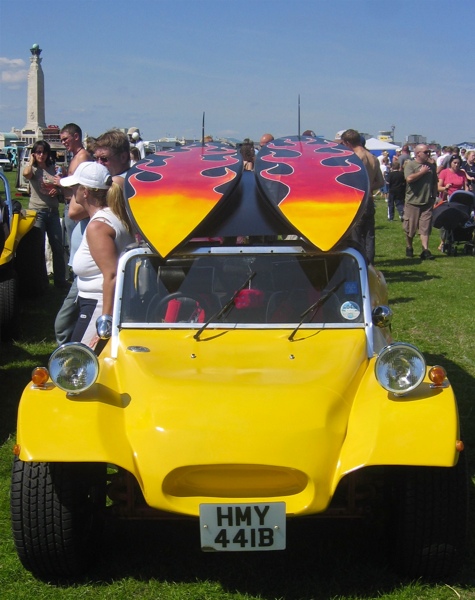 Pictures from Beachbuggin' 2005 Southsea Seafront Beach buggy at 