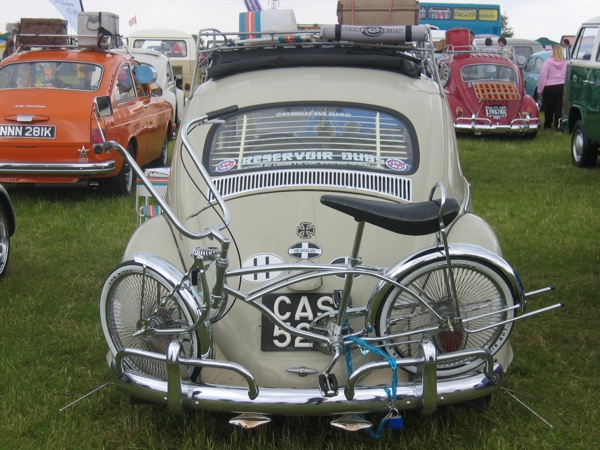 Cool low rider bike strapped to the back of a bug BeetleMania VW Action