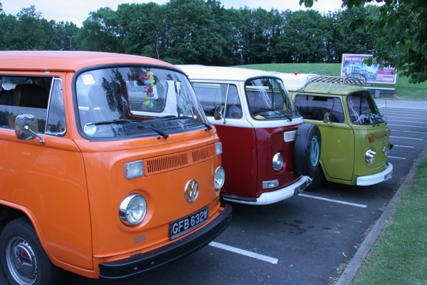 Obligatory bus line-up shot