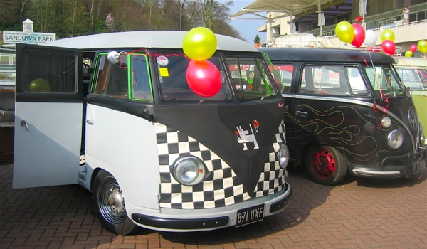 Splitties parked up outside at Sandown Park