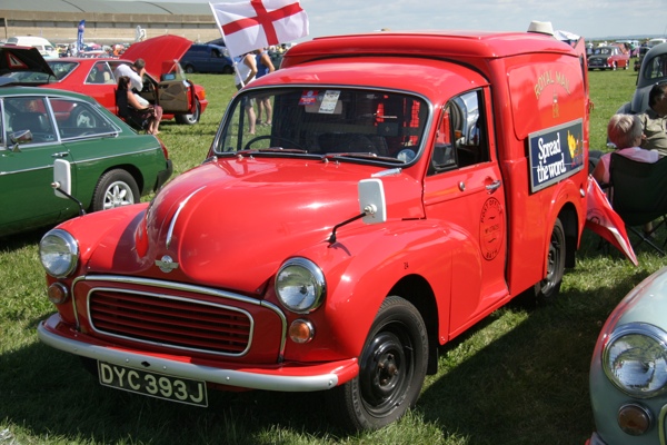 Morris Minor Royal Mail van