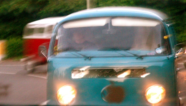 Driving in convoy through Swindon